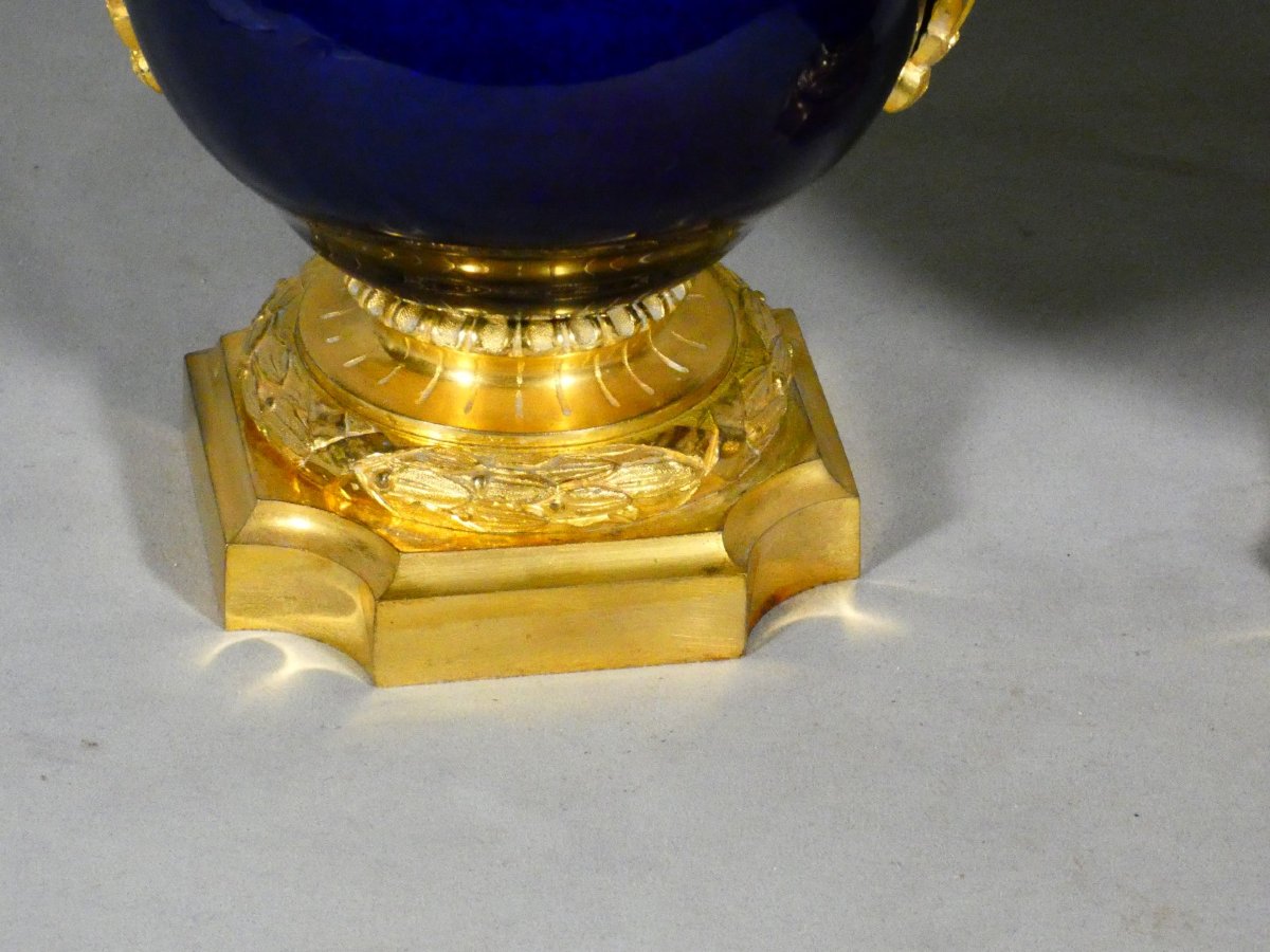 Pair Of Cobalt-blue And Gilded Bronze Porcelain Cassole Vases – Charles X Period, 1830-photo-1
