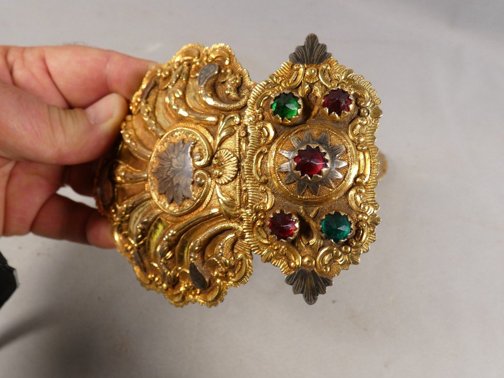 Grande boucle de ceinture de costume traditionnel, métal repoussé doré — XIXe siècle-photo-8