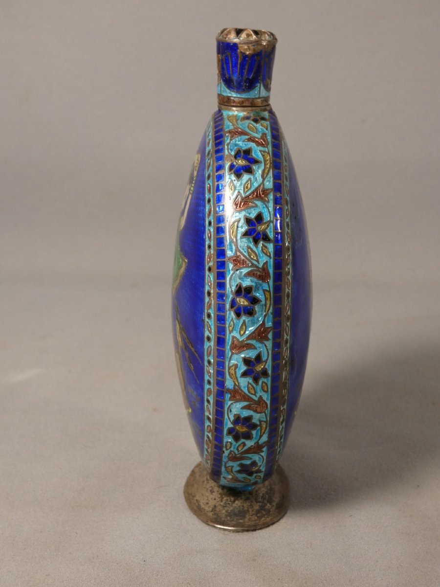 Late 19th-century India—enameled Silver Perfume Or Alcohol Bottle-photo-2