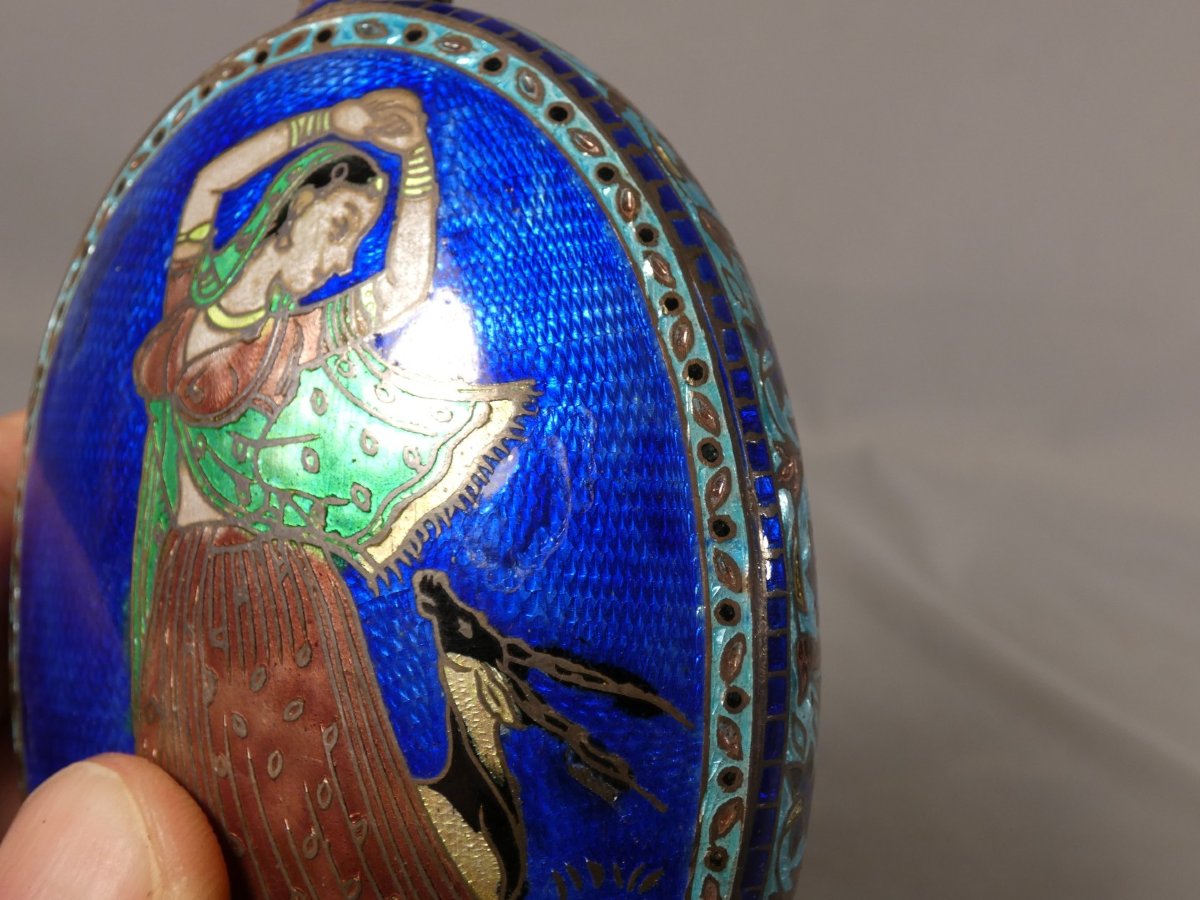 Late 19th-century India—enameled Silver Perfume Or Alcohol Bottle-photo-1