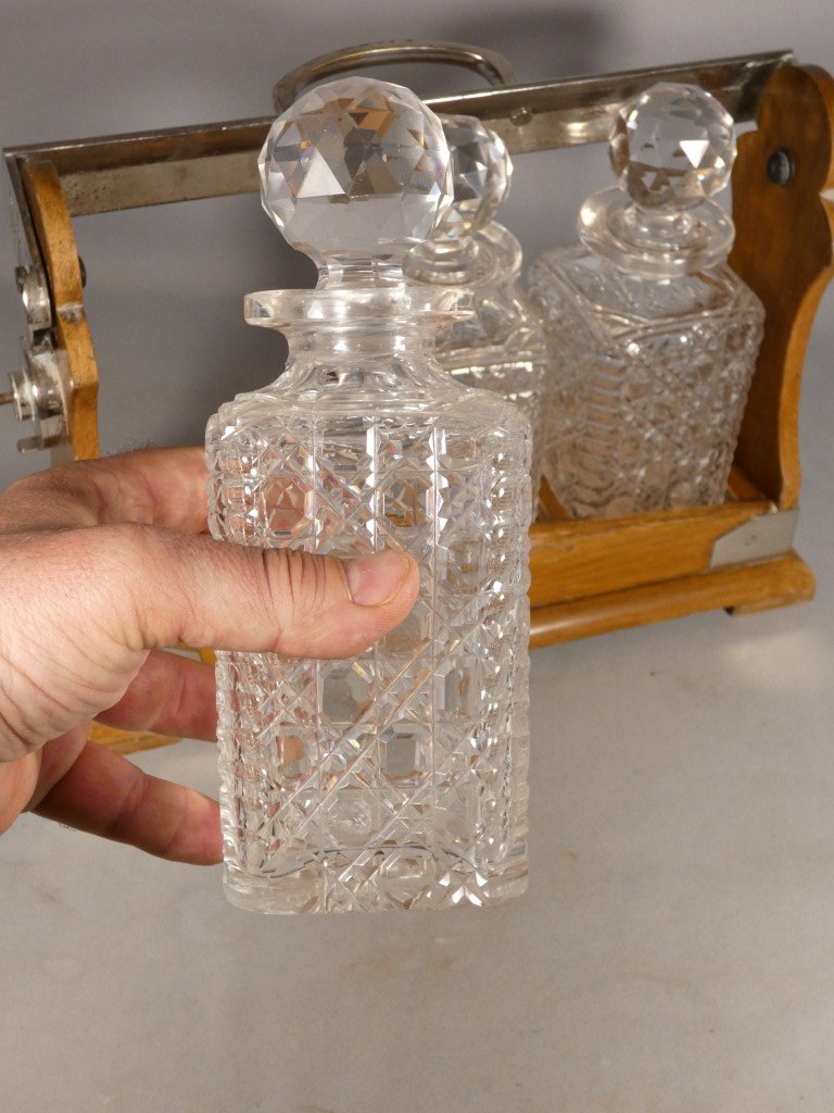 Cave à whisky ou alcool fort, 3 carafes dans coffret bois et fer, époque 1920-photo-3