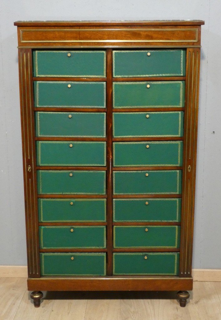 Cartonnier de style Louis XVI en acajou et dessus marbre, époque fin XIX ème