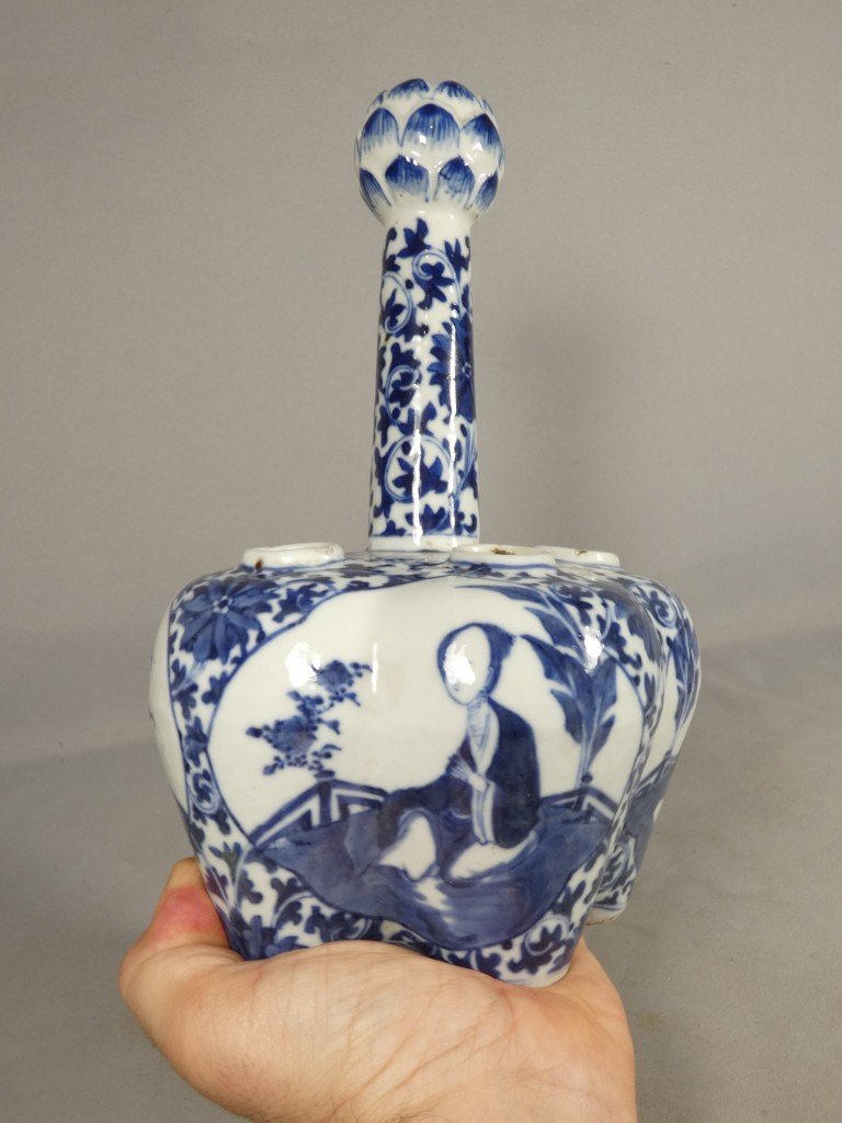 Importante bouquetière en porcelaine bleu et blanc – Chine,  Qing, époque Guangxu (1875-1908)-photo-3