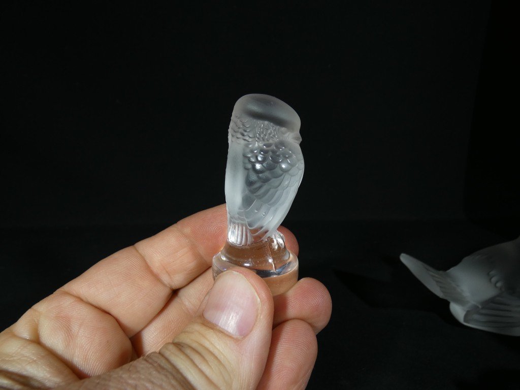 Lalique, Miniature Sparrow Figurine In Satin-finish Crystal-photo-2