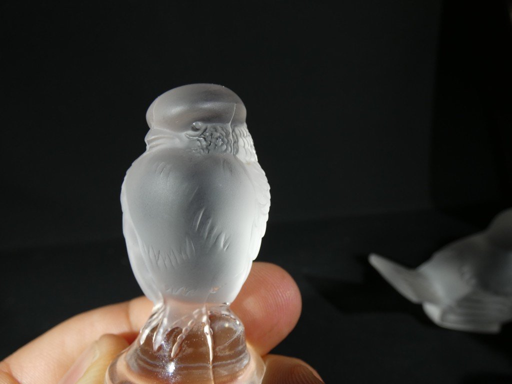 Lalique, Miniature Sparrow Figurine In Satin-finish Crystal-photo-1