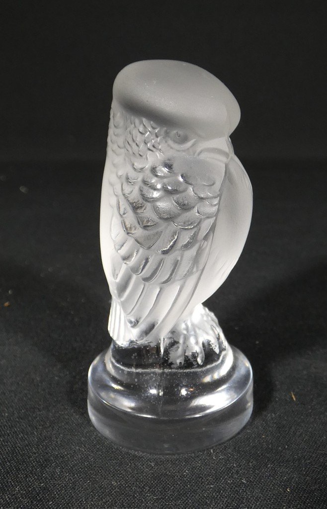 Lalique, Miniature Sparrow Figurine In Satin-finish Crystal
