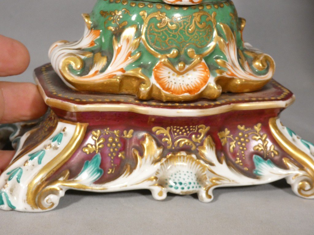 Fleurs et fruits -Paire de vases rocaille en porcelaine de Paris, vers 1850, dlg Jacob Petit-photo-6