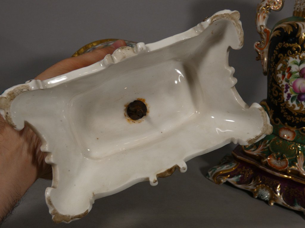 Fleurs et fruits -Paire de vases rocaille en porcelaine de Paris, vers 1850, dlg Jacob Petit-photo-8