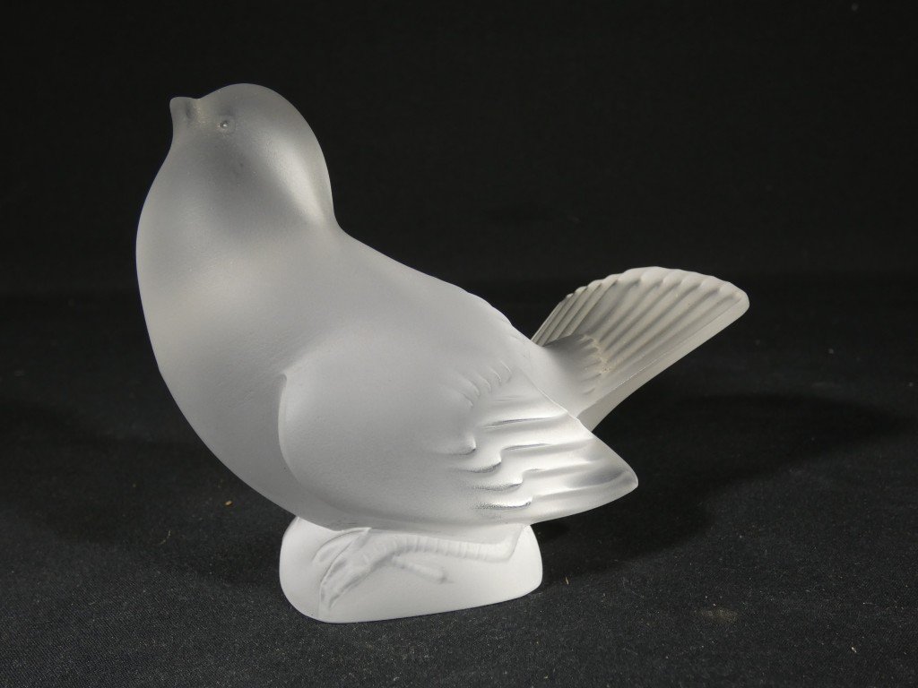 Lalique, Satin-finish Crystal Sparrow Figurine-photo-3