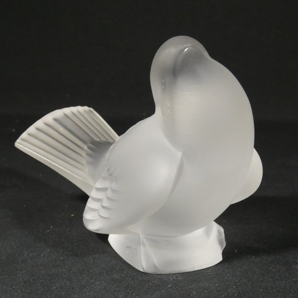 Lalique, Satin-finish Crystal Sparrow Figurine-photo-4