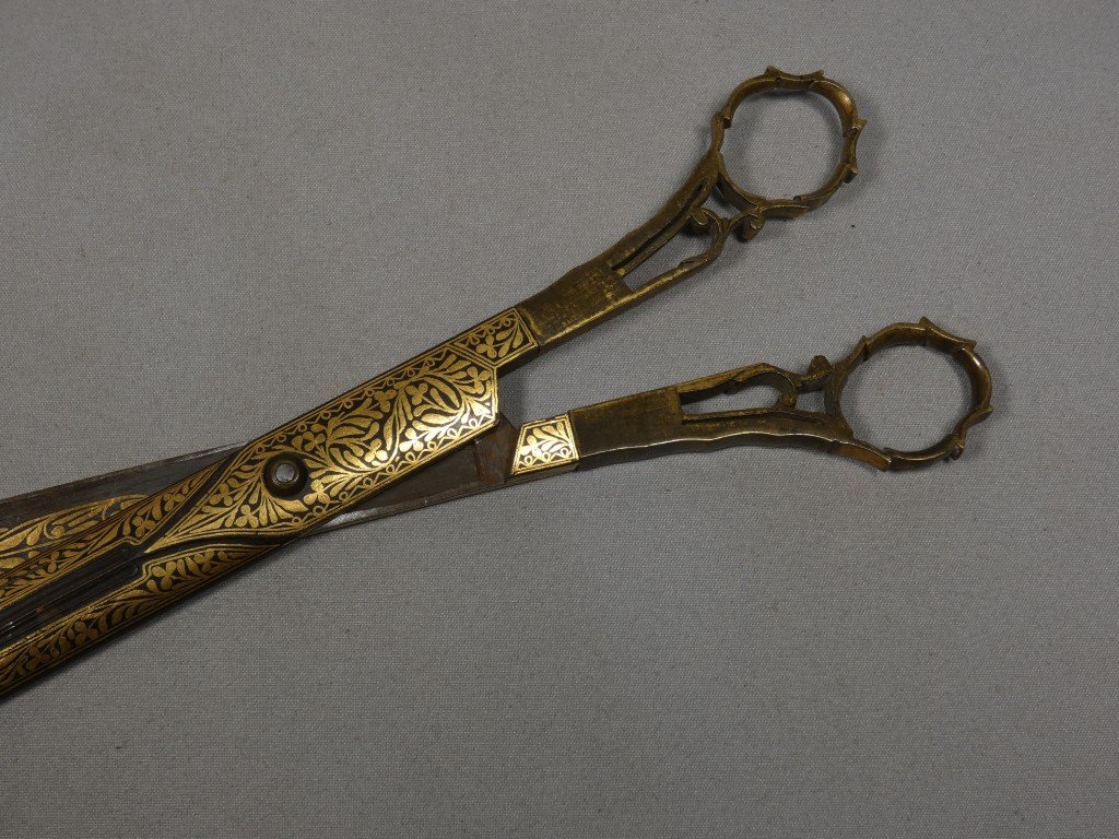 Rare paire de grands ciseaux damasquinés d'or, travail orientalisant – Fin du XIXᵉ siècle-photo-3