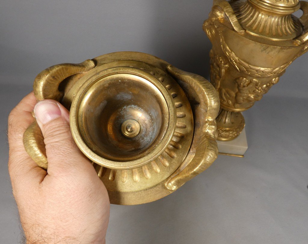 Paire de cassolettes en bronze doré dans le goût de Clodion, XIXᵉ siècle-photo-6