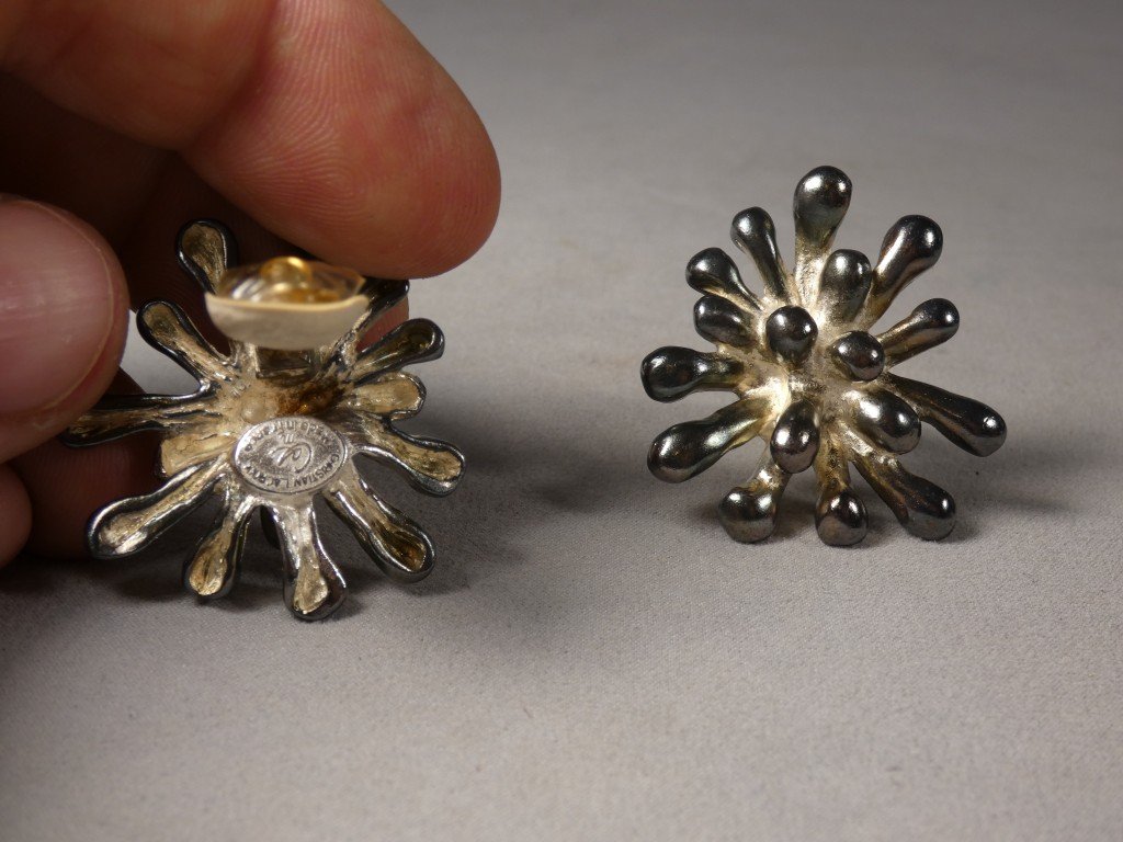 Christian Lacroix, Sea Anemones, Pair Of Silver-plated Clip-on Earrings-photo-4