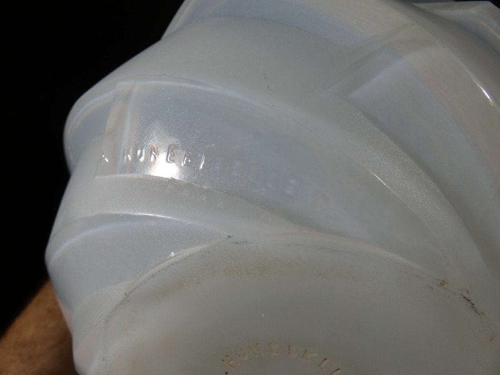 André Hunebelle, Saturn-shaped Vase Made Of Opalescent Glass, Art Deco Period-photo-5