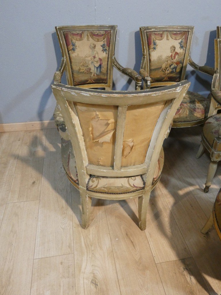 Suite de six fauteuils en bois laqué et doré tapisseries à scènes– Époque Directoire, vers 1795-photo-3