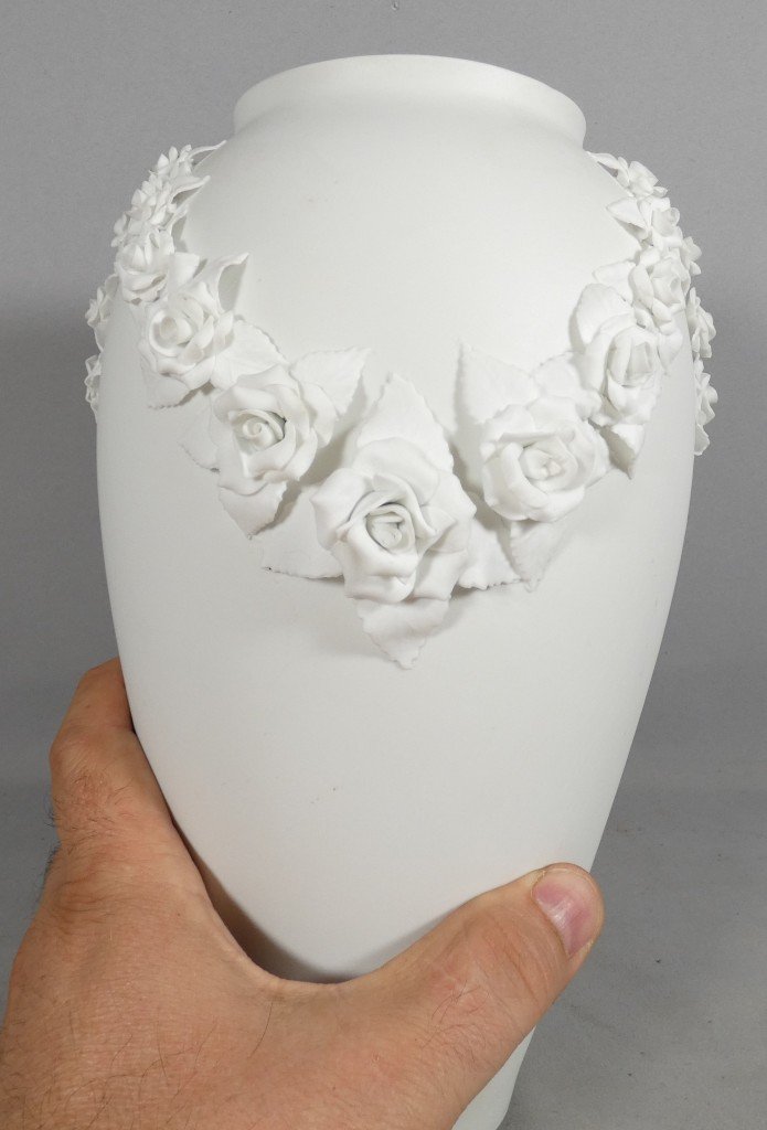 Porcelain Bisque Rose Vase, Impérial Limoges-photo-3