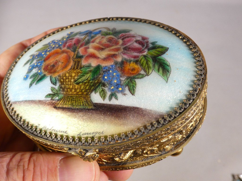 Email From Limoges By Bétourné, Brass And Enamel Jewelry Box With Floral Decoration-photo-3