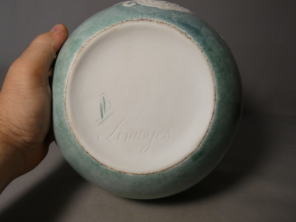 Art Nouveau, Rare Vase Pâte Sur Pâte Visage De Femme En Biscuit Sur Porcelaine, Limoges 1900-photo-1