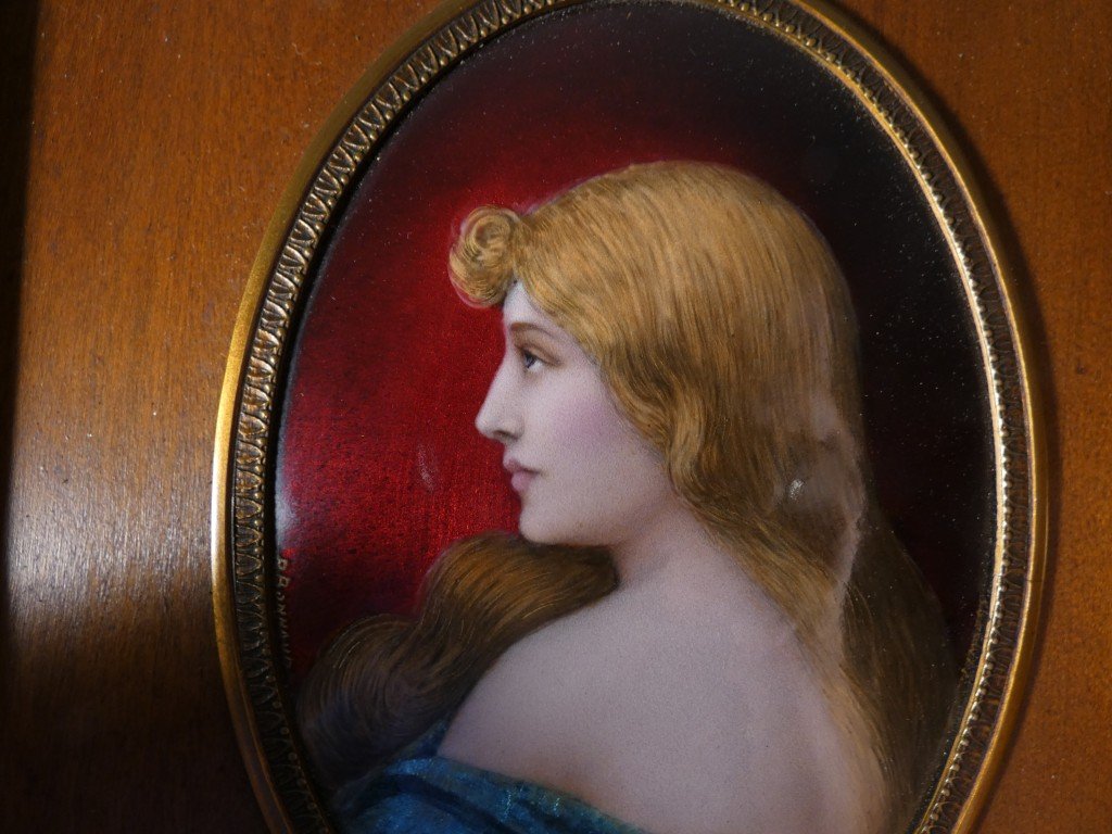 Paul Bonnaud (1873-1953) Limoges, portrait en profil d'une jeune femme, émail sur cuivre-photo-4