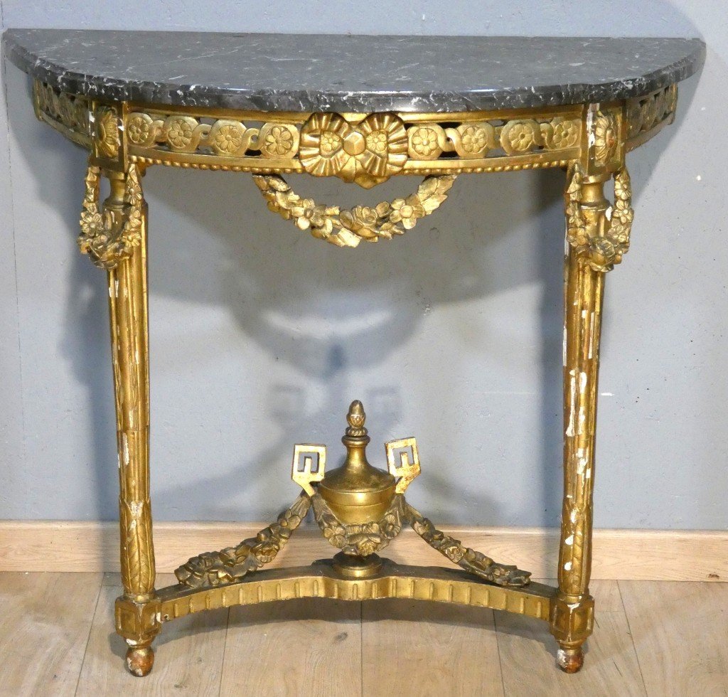 Half-moon Console Table In Carved And Gilded Wood – Louis XVI Period, Late 18th Century