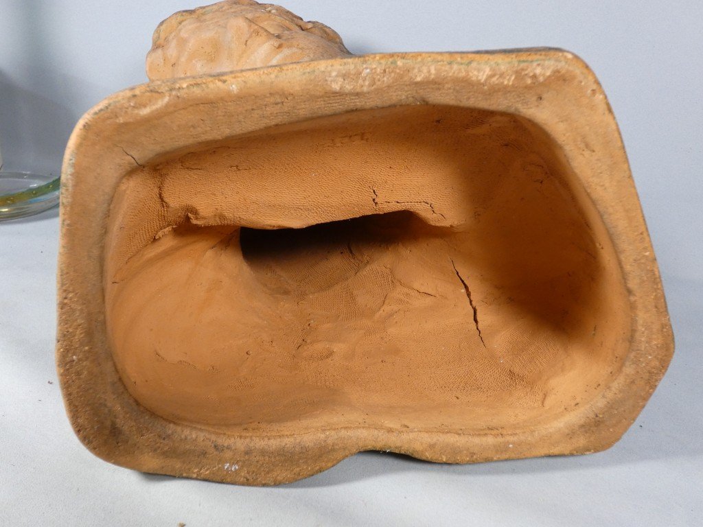 Décor de jardin, buste en terre cuite d'une femme, époque XX ème-photo-5