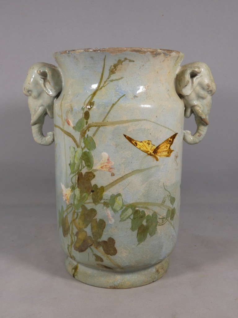 Vase à anses en forme de têtes d’éléphant, faïence de Montigny-sur-Loing, atelier Schopin XIX-photo-3