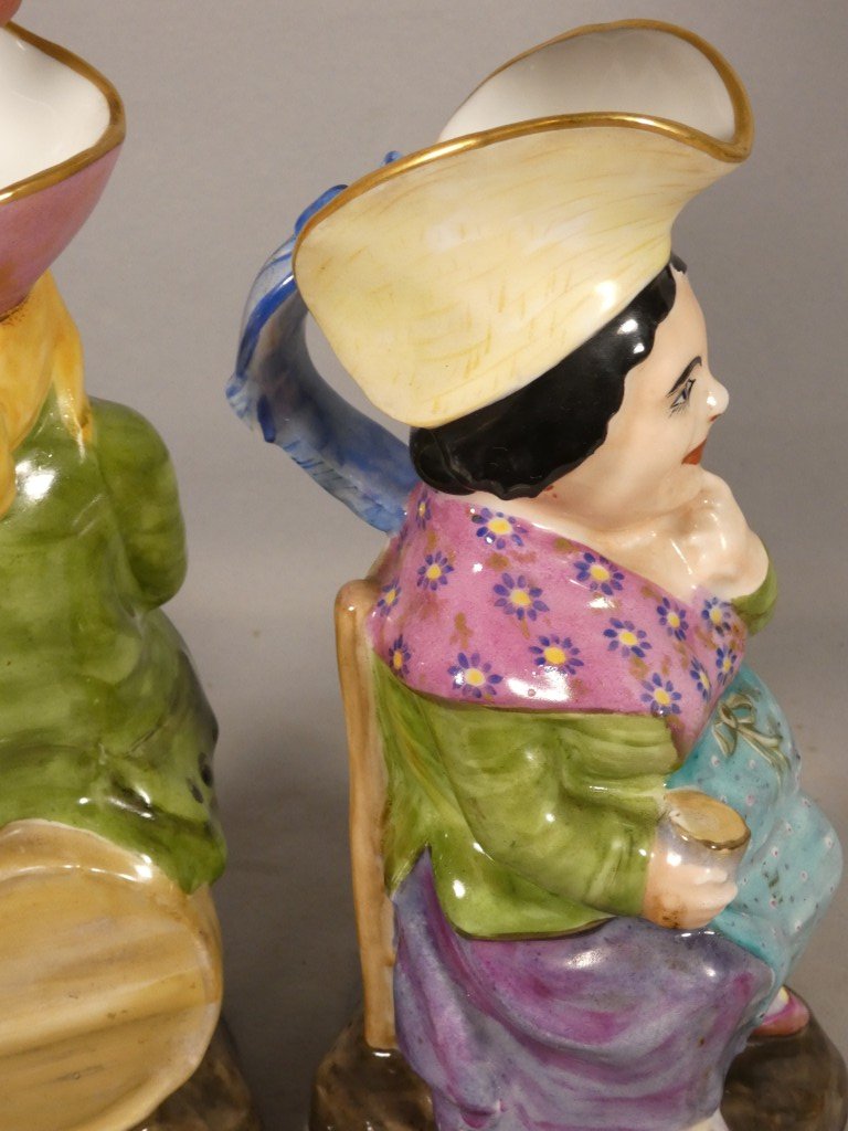 Paire de pichets anthropomorphes Jacquot et Jacqueline en porcelaine polychrome – XIXe siècle-photo-2