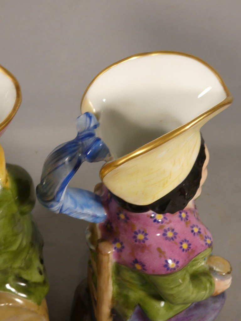 Paire de pichets anthropomorphes Jacquot et Jacqueline en porcelaine polychrome – XIXe siècle-photo-3