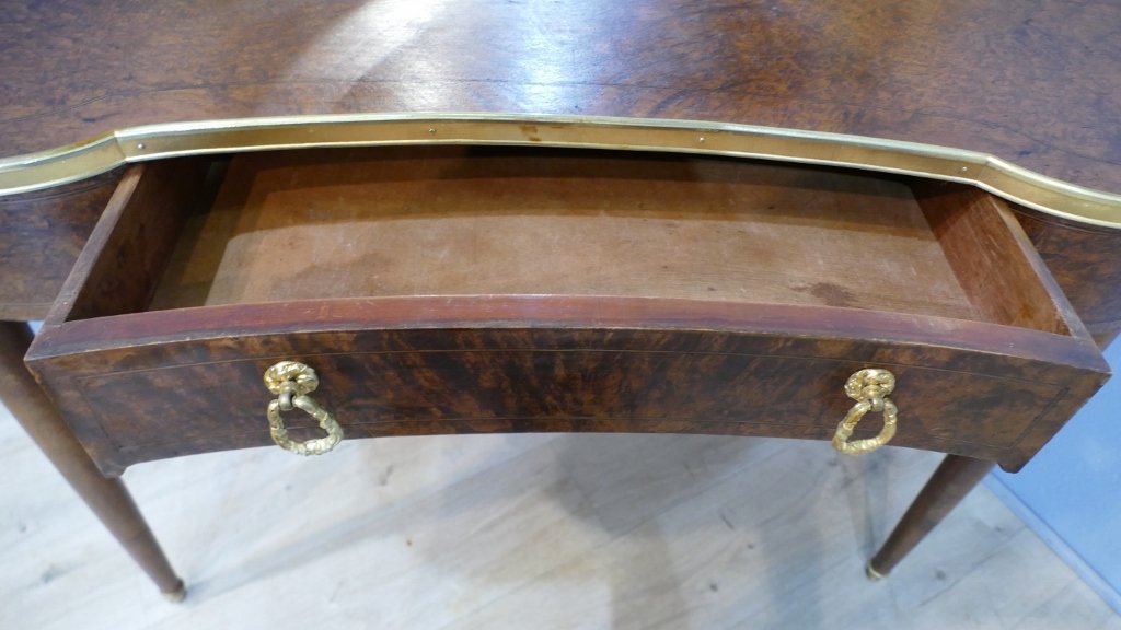 Coiffeuse Table De Toilette Forme Rognon, Loupe De Thuya Et Bronze Doré, Fin XIX ème -photo-1