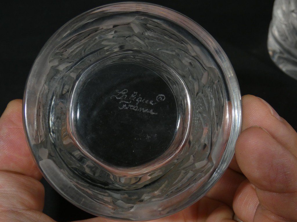 Lalique France, 2 verres à whisky aux hirondelles en cristal clair et satiné-photo-4