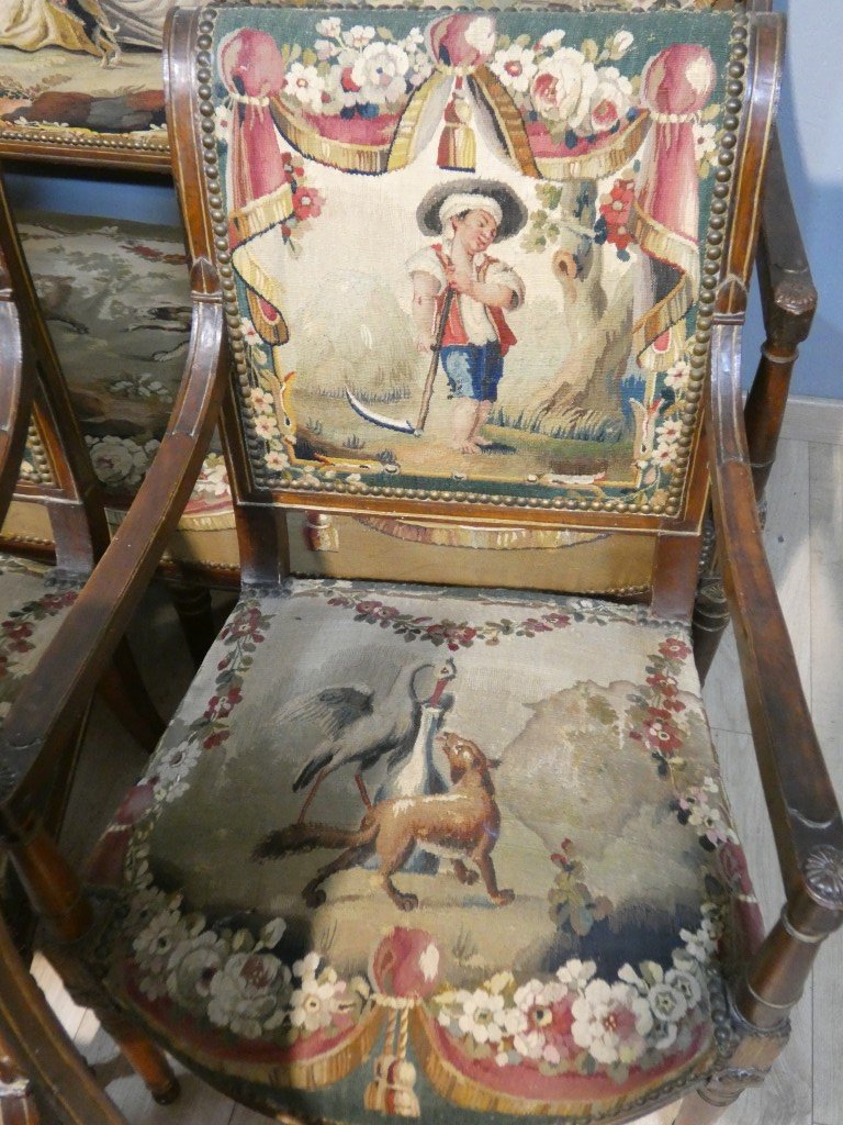 Directoire-style Period Parlor With 18th-century Tapestry Depicting Pastoral Scenes And La Fontaine's Fables-photo-2