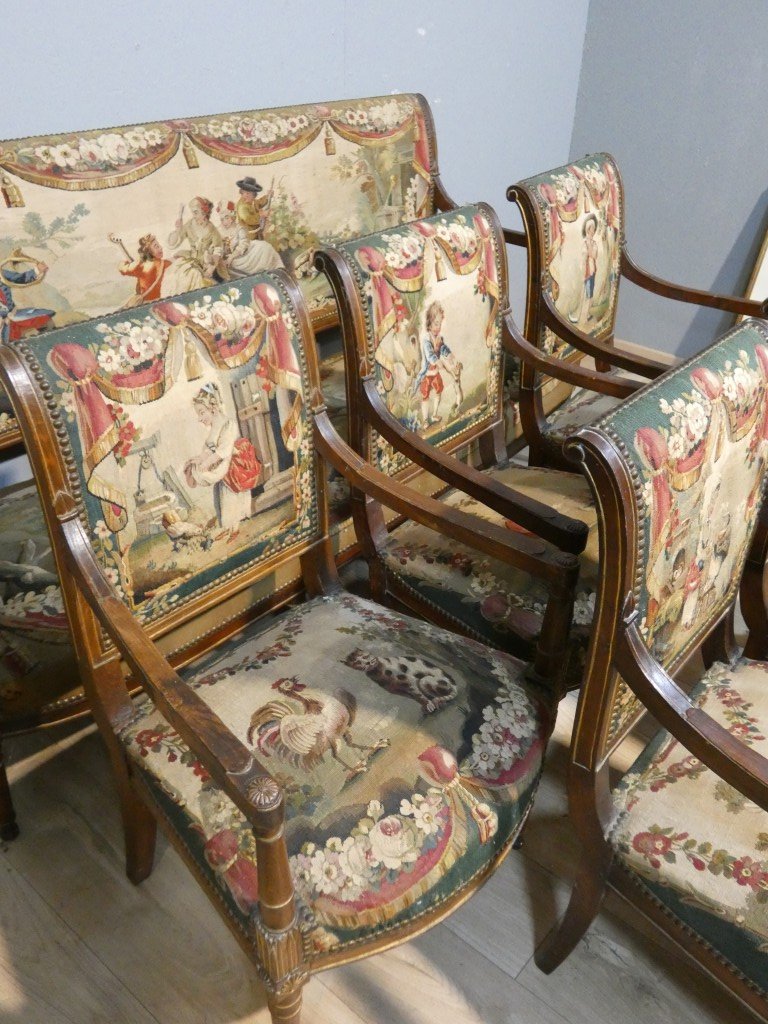 Directoire-style Period Parlor With 18th-century Tapestry Depicting Pastoral Scenes And La Fontaine's Fables-photo-3