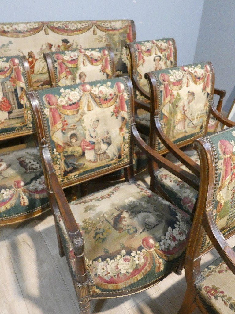 Directoire-style Period Parlor With 18th-century Tapestry Depicting Pastoral Scenes And La Fontaine's Fables-photo-3