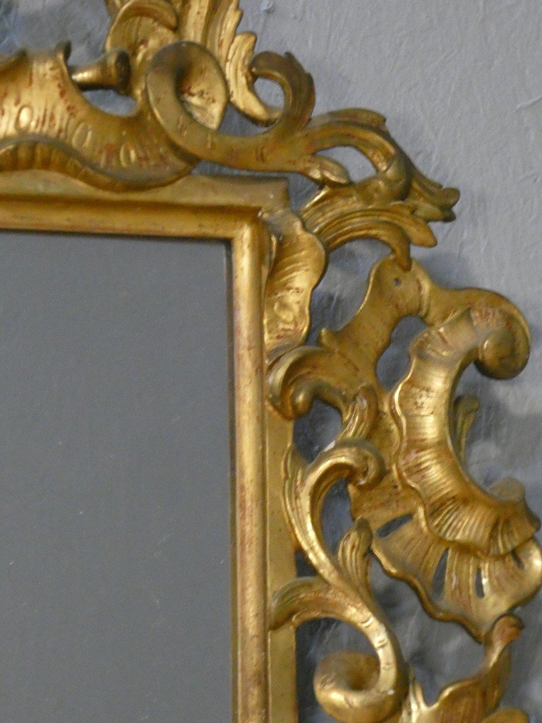Important miroir rocaille italien en bois doré à glace au mercure – XVIIIe siècle-photo-2