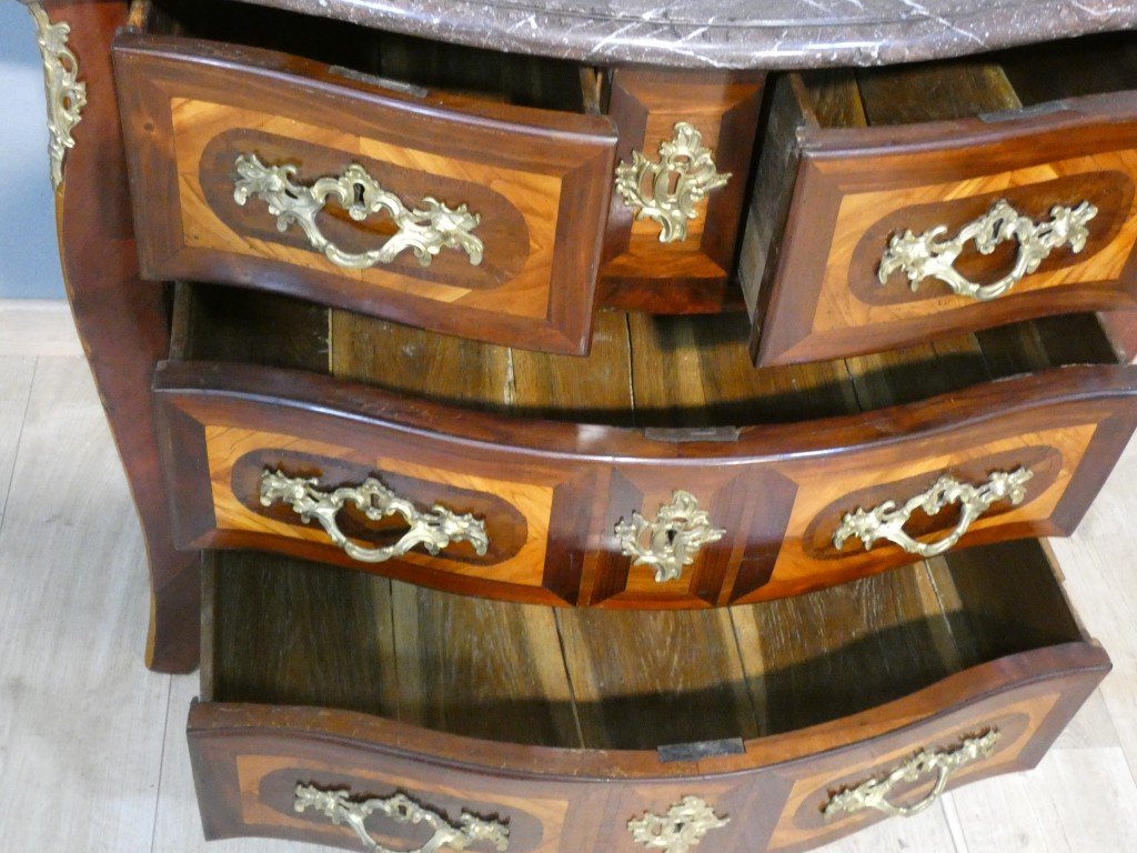 Commode Louis XV estampillée A. Moreau – placage de bois de rose, XVIIIe siècle-photo-3