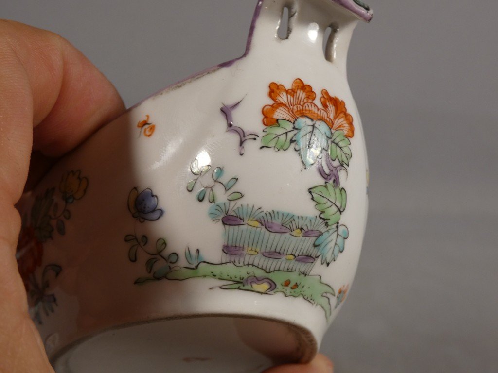 18th-century Chantilly – Rare Covered Sugar Bowl In Soft Porcelain, Kakiemon Design-photo-4