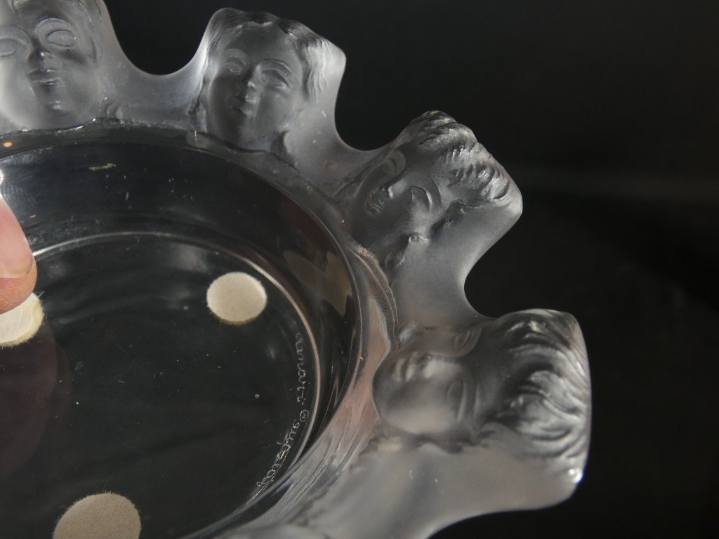 Lalique France – Vide-poche / cendrier modèle Saint-Nicolas aux huit visages – Cristal satiné-photo-3