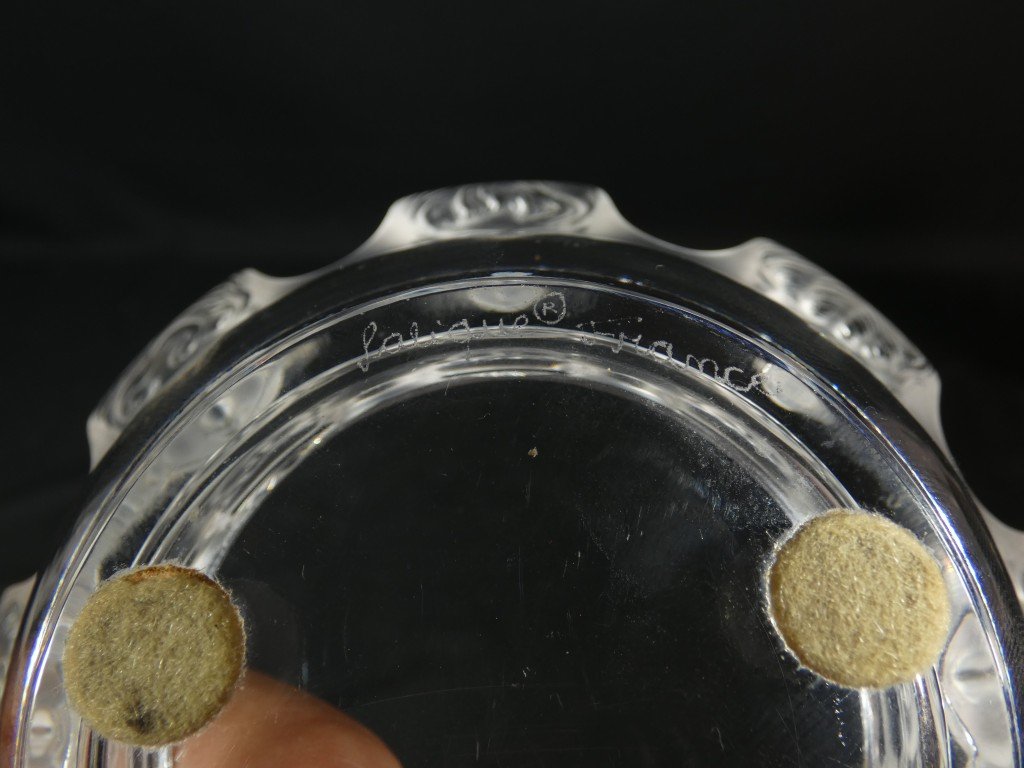 Lalique France – Vide-poche / cendrier modèle Saint-Nicolas aux huit visages – Cristal satiné-photo-5