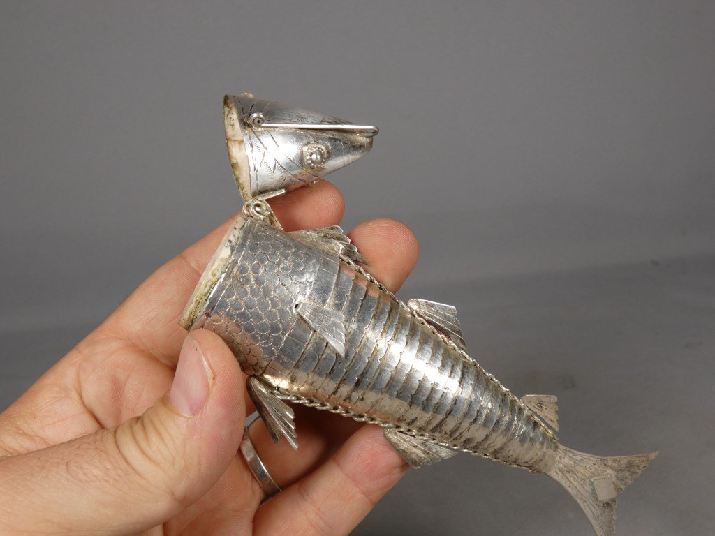Large Articulated Fish Box In Solid Silver, Spain, Ca. 1960-photo-5