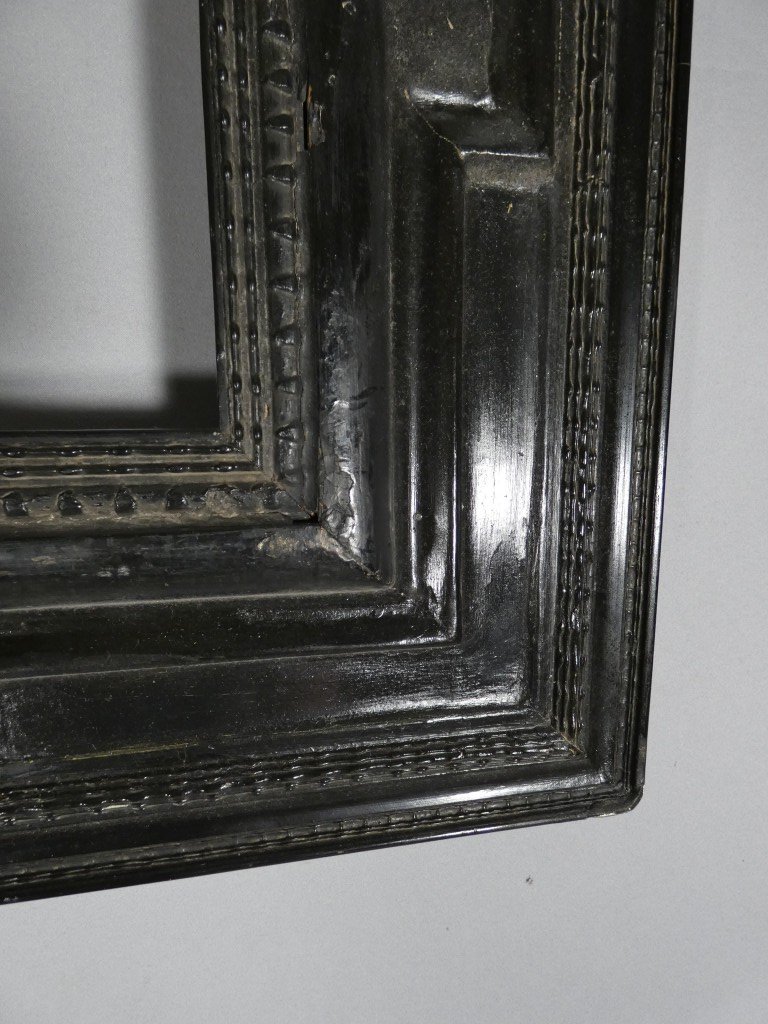 18th-century Blackened Wood Frame With An Inverted Profile – 69.5 × 57 Cm-photo-2