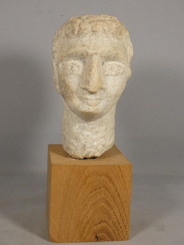 Votive Head Of A Young Man Carved From Limestone – Gallo-roman Art, 1st–3rd Centuries A.d.-photo-2