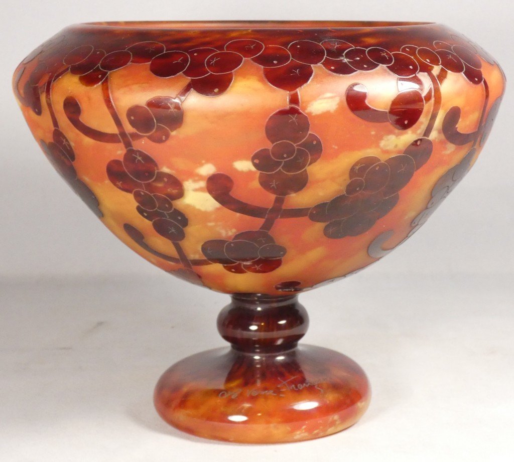 Le Verre Français – Coupe sur piédouche décor « Perlières » – Charles Schneider, vers 1924-1927