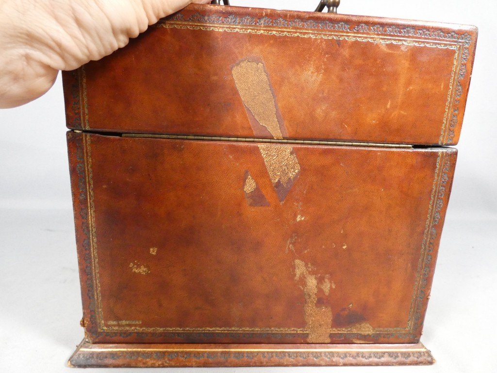 Coffret porte courrier ou papier en cuir style XVIII ème, époque XX ème-photo-3