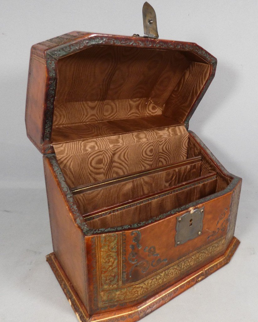 Coffret porte courrier ou papier en cuir style XVIII ème, époque XX ème-photo-6
