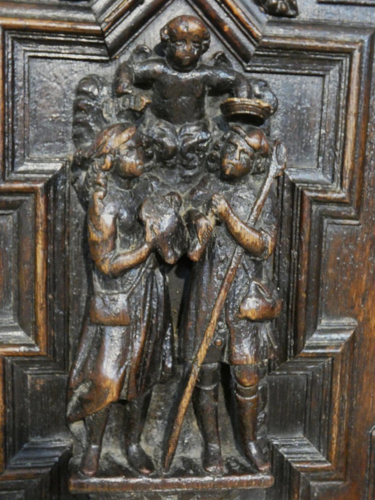 Paire de panneaux Renaissance en chêne sculpté – Scènes de Charité – Flandres, vers 1600-photo-5