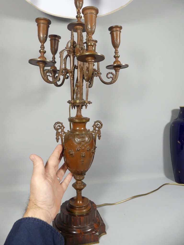 Importante lampe candélabre en bronze patiné à cinq bras de lumière – Époque Napoléon III, XIXe-photo-1