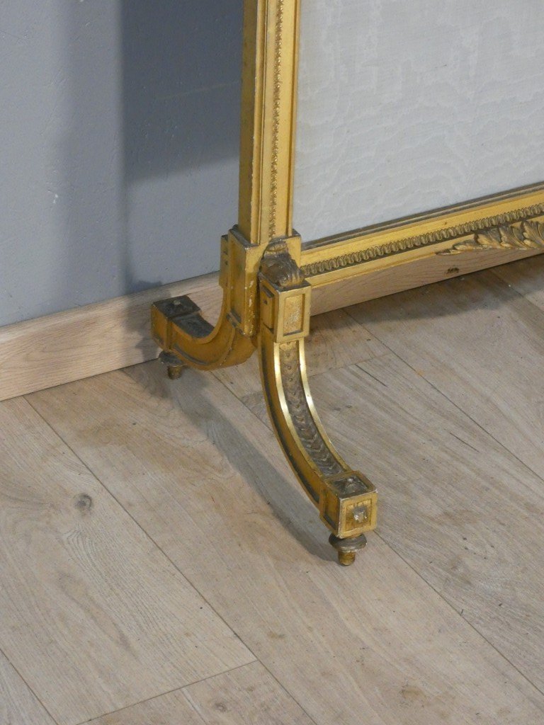 Pare-feu de style Louis XVI en bois doré décor d’une remarquable broderie asiatique  Époque XIX-photo-6