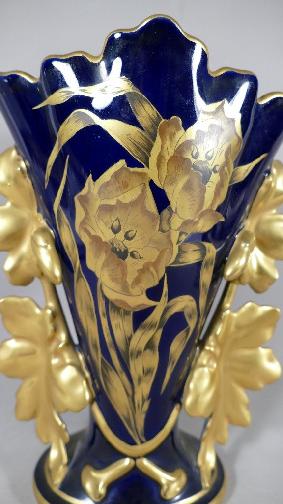 Limoges, Porcelaine Bleu De Four Et Or, Vase Aux Tulipes, Manufacture Michelaud, Début XX ème-photo-2