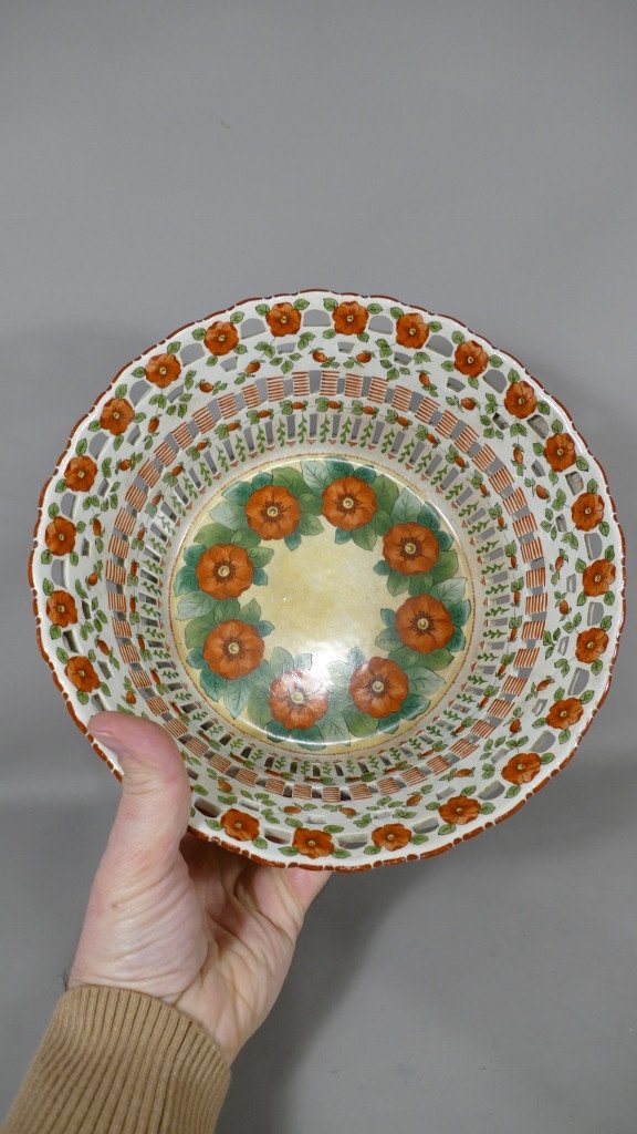 Coupe Ajourée En Faience De Luneville, Modèle Aux Fleurs, Signée Bézué Biarritz-photo-3