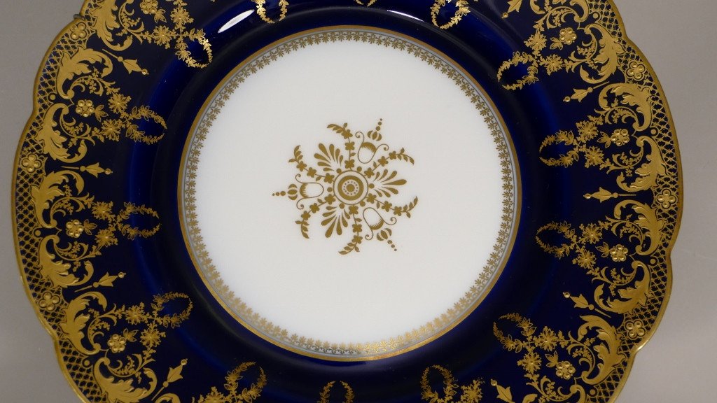 Assiette De Collection En Porcelaine Bleu De Four Et Dorure, époque Fin XIX ème-photo-4